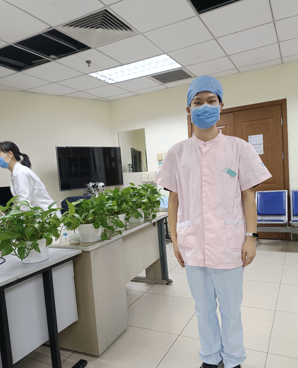 关于同仁医院检查陪护加挂号术后康复全程跟踪，恢复不走弯路的信息